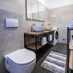 Crowonder Sun Dance With Heated Swimming Pool Seaview And Garden *