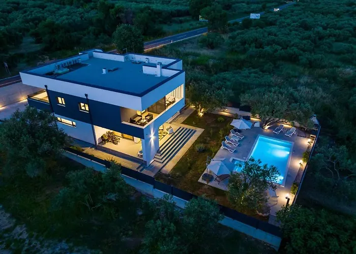 Appartement Crowonder Sun Dance With Heated Swimming Pool Seaview And Garden Sveti Filip i Jakov