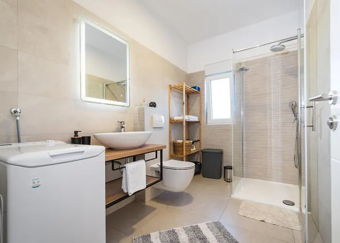 Appartement Crowonder Sun Dance With Heated Swimming Pool Seaview And Garden