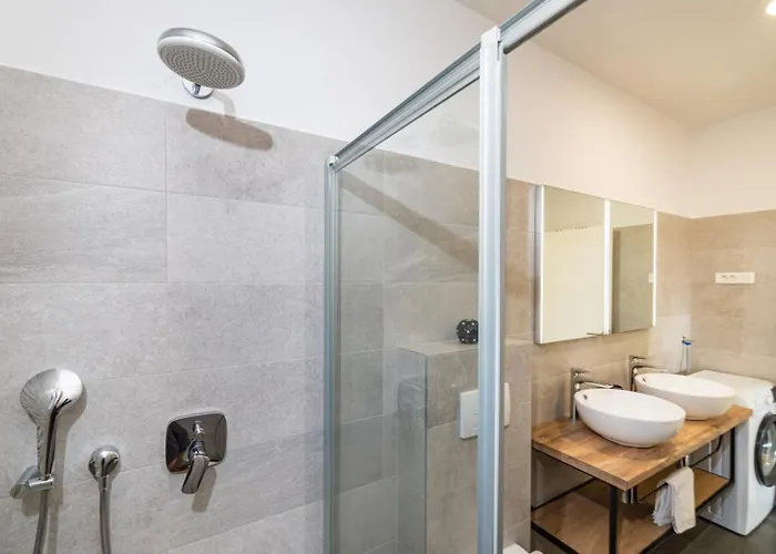 Crowonder Sun Dance With Heated Swimming Pool Seaview And Garden Appartement *