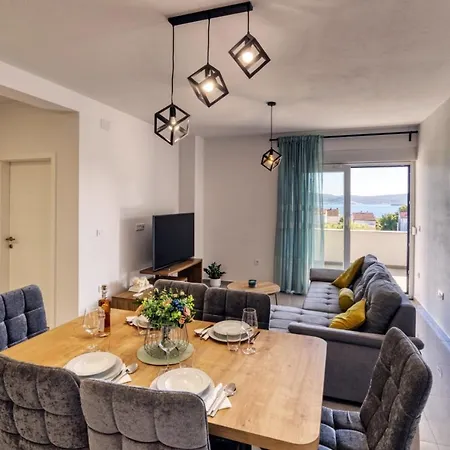 Lejlighed Crowonder Sun Dance With Heated Swimming Pool Seaview And Garden *