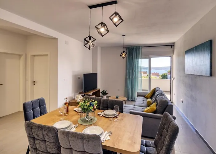 Apartmán Crowonder Sun Dance With Heated Swimming Pool Seaview And Garden *