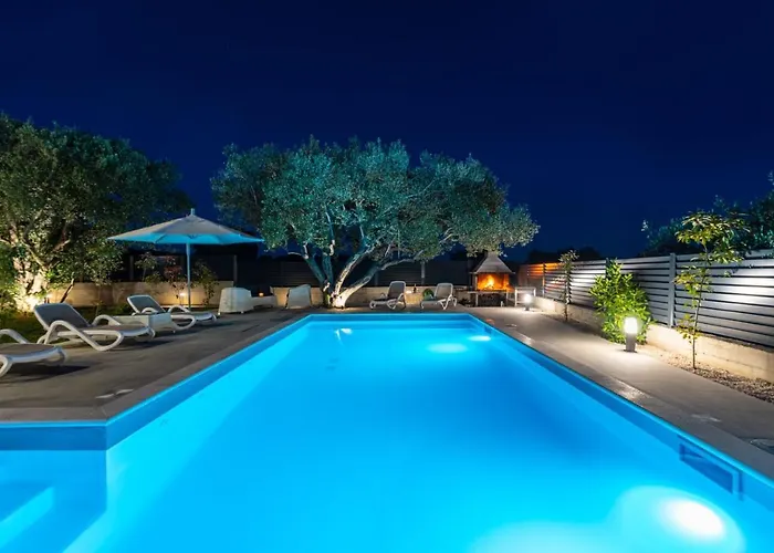 Crowonder Sun Dance With Heated Swimming Pool Seaview And Garden Апартаменты Свети-Филип-и-Яков
